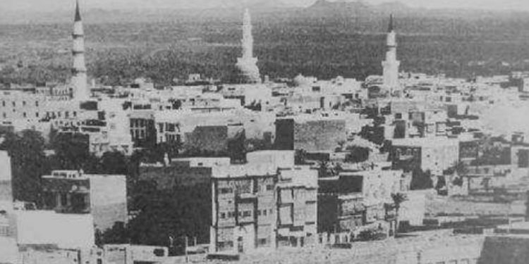 Madinah Awal Perkembangan Kota Islam