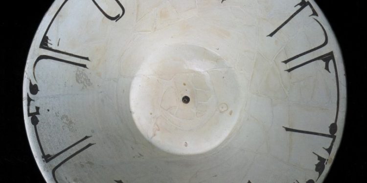 Kaligrafi: Ekspresi Estetik Seni Peradaban Islam (2)