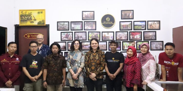 Arkeolog BRIN Mengunjungi Sultanate Institute dan Museum Abad Satu Hijriyah