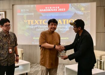 Zabaj Negeri Emas: Indonesia dalam Catatan Pelayar Muslim