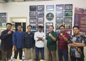 Guru Besar Ilmu Sejarah UIN Syarif Hidayatullah Kunjungi Sultanate Institute dan Museum Abad Satu Hijriyah