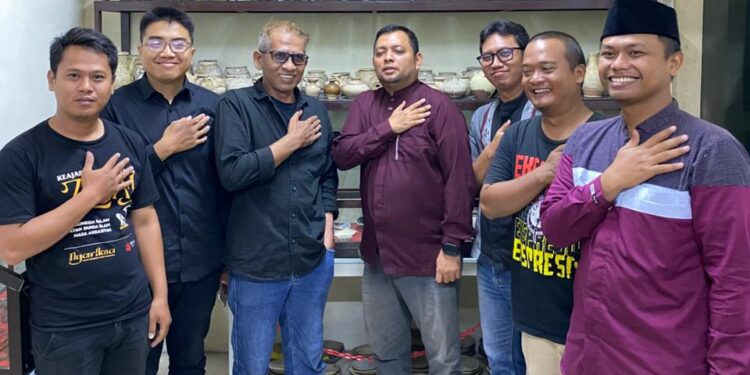 Kunjungan Jurnalis Pizaro Gozali Idrus: Mempelajari Geopolitik dan Maritim Global dari Situs Bongal