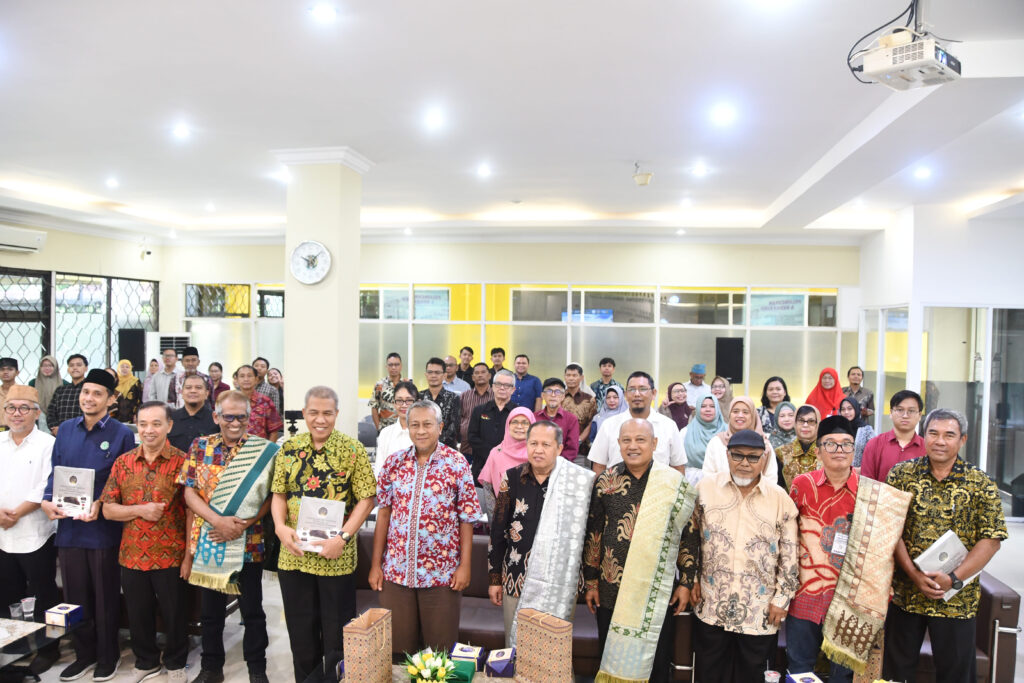 Buku “Perdagangan Maritim Dunia Islam di Pantai Barat Sumatra Abad I–IV H/VII–X M” Perkuat Riset Arkeologi-Sejarah